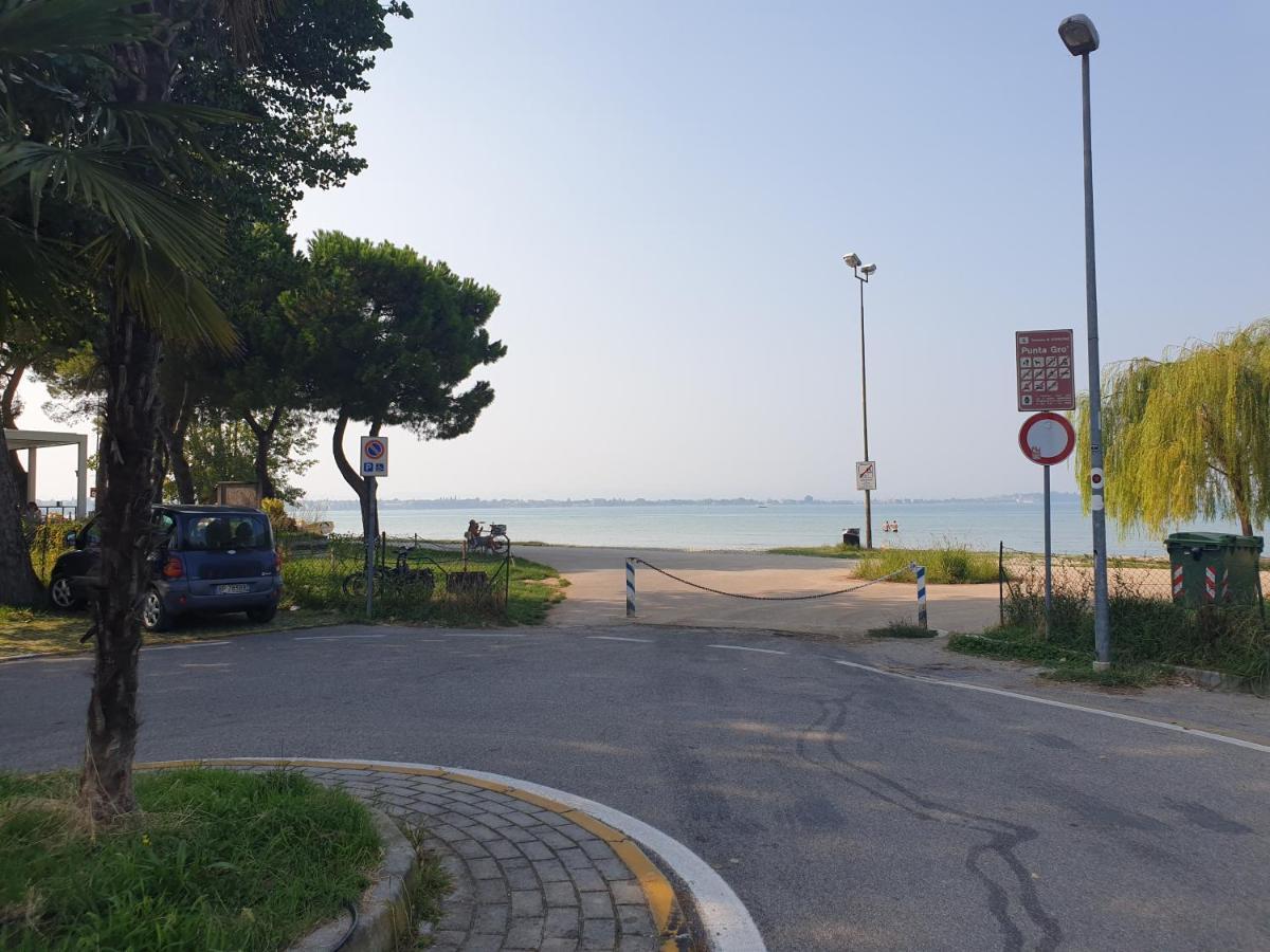 Azur Apartment Sirmione Exterior foto